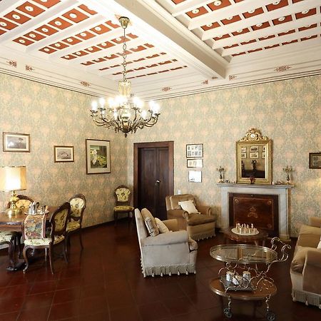 דירות אורביאטו Palazzo Febei מראה חיצוני תמונה